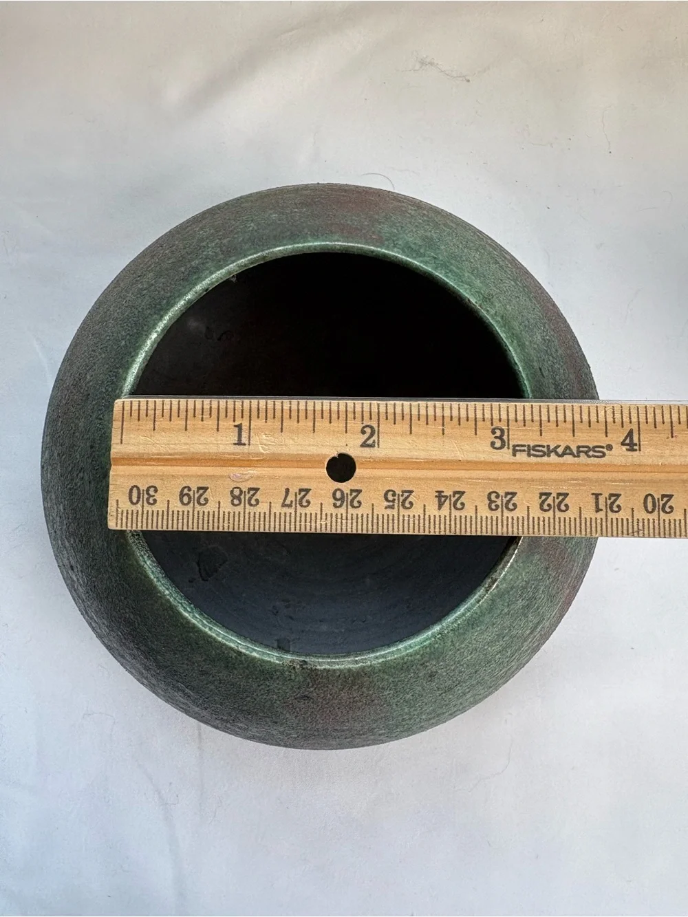 N/A green pottery